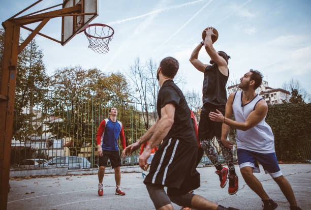 Cara Bermain Bola Basket